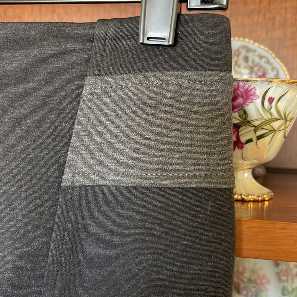 Brunello Cucinelli. - Picture 3 of 10